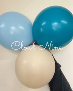 DIY Balloon Garland Cloud Nine